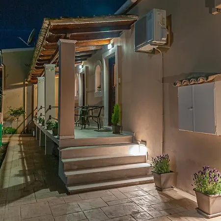 Spyros * Kanoni (Corfu)