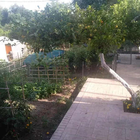 بيت للعطل Spyros